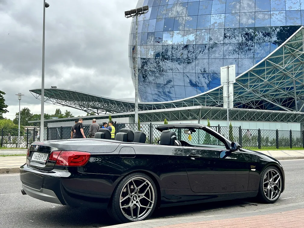 BMW 3 Series E93 Cabrio 4